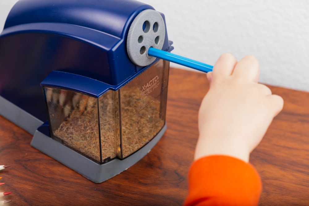 Best Electric Pencil Sharpener for Colored Pencils